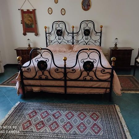 Villa Aristogatti San Pietro Vernotico Buitenkant foto