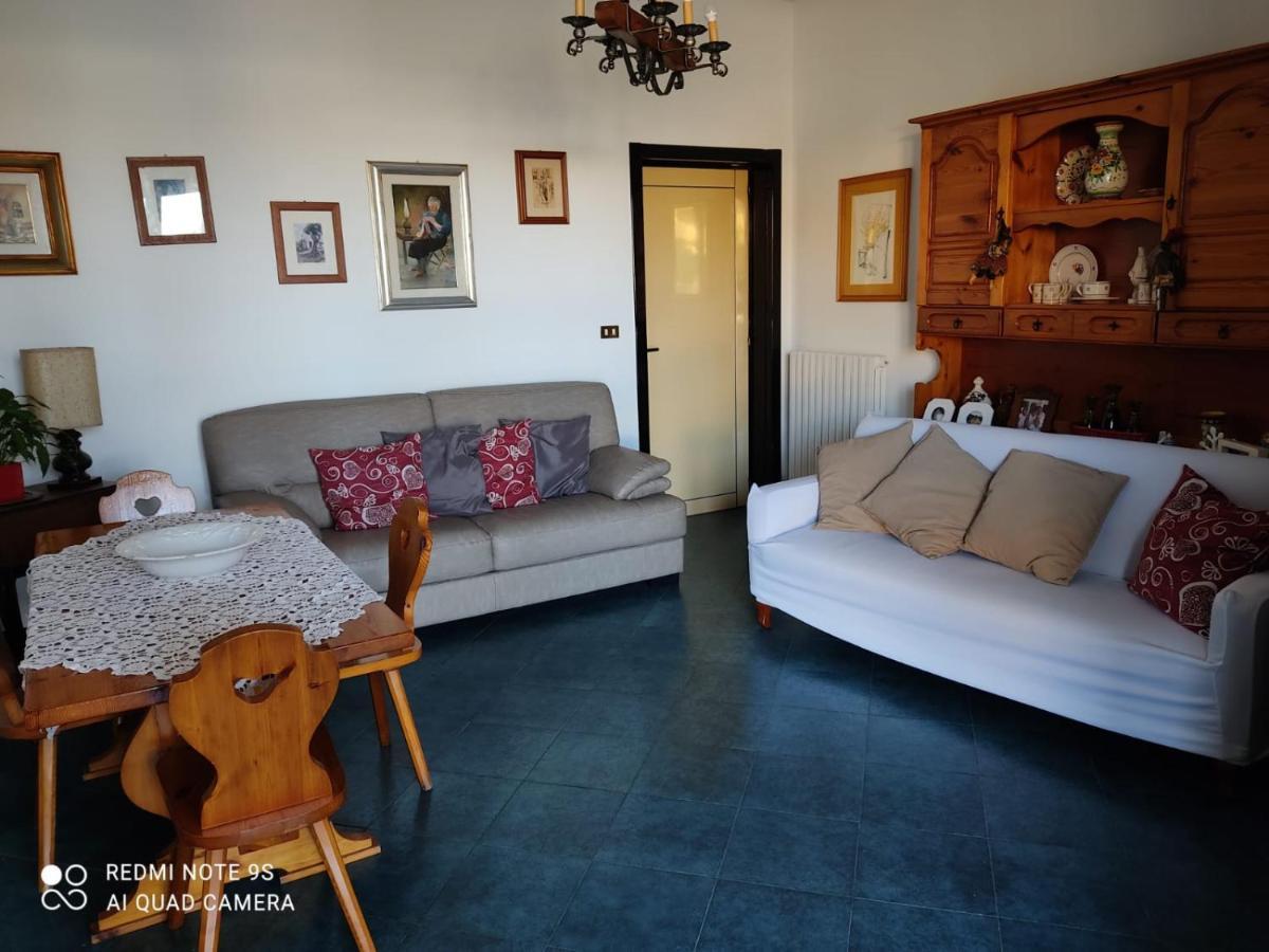 Villa Aristogatti San Pietro Vernotico Buitenkant foto