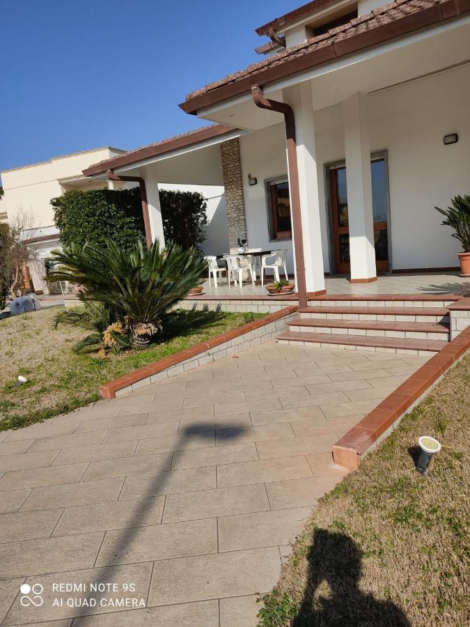 Villa Aristogatti San Pietro Vernotico Buitenkant foto